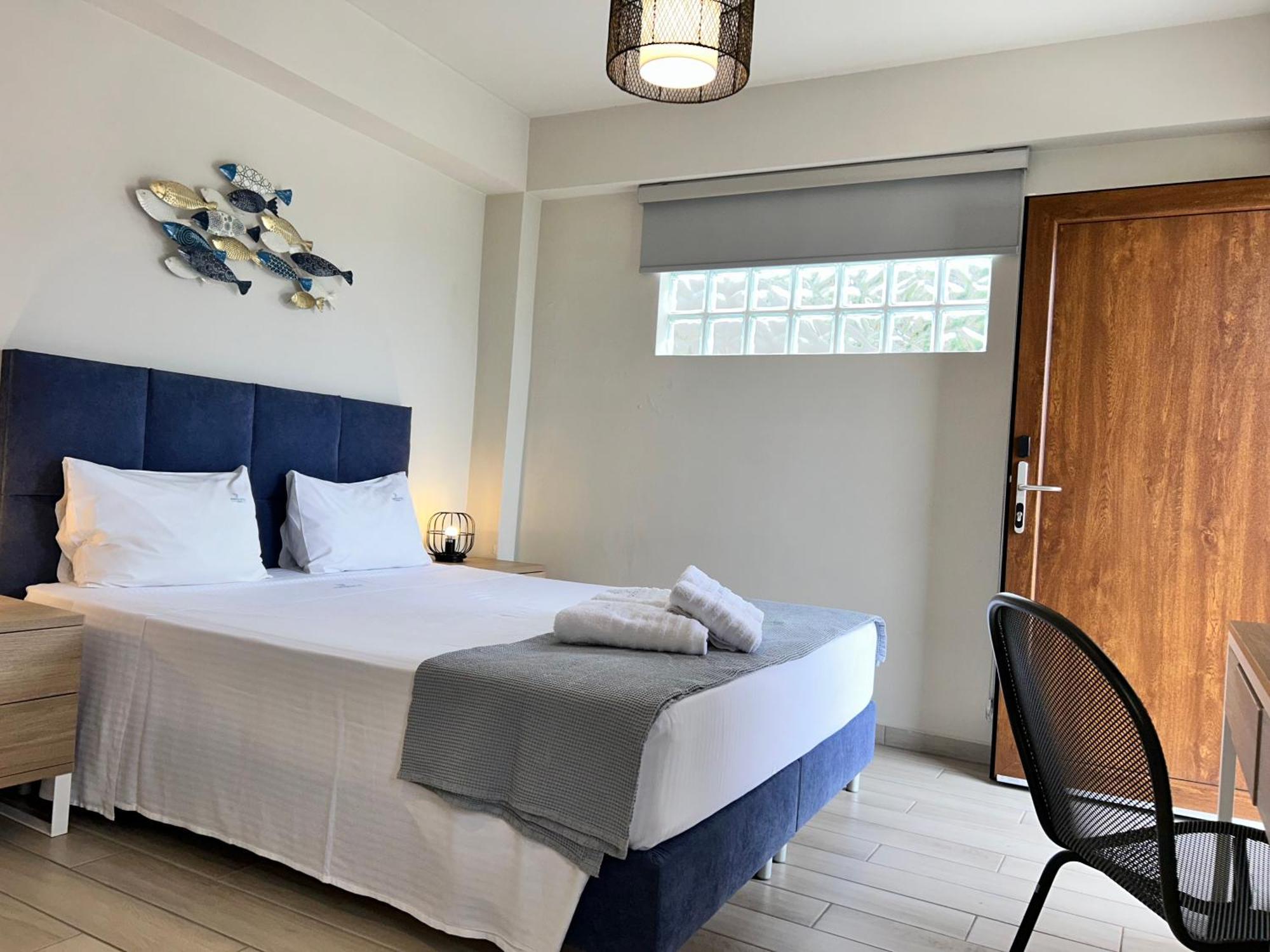 Porto Portes Suites Nea Poteidaia Buitenkant foto